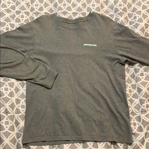 Men’s Small Patagonia Long Sleeve